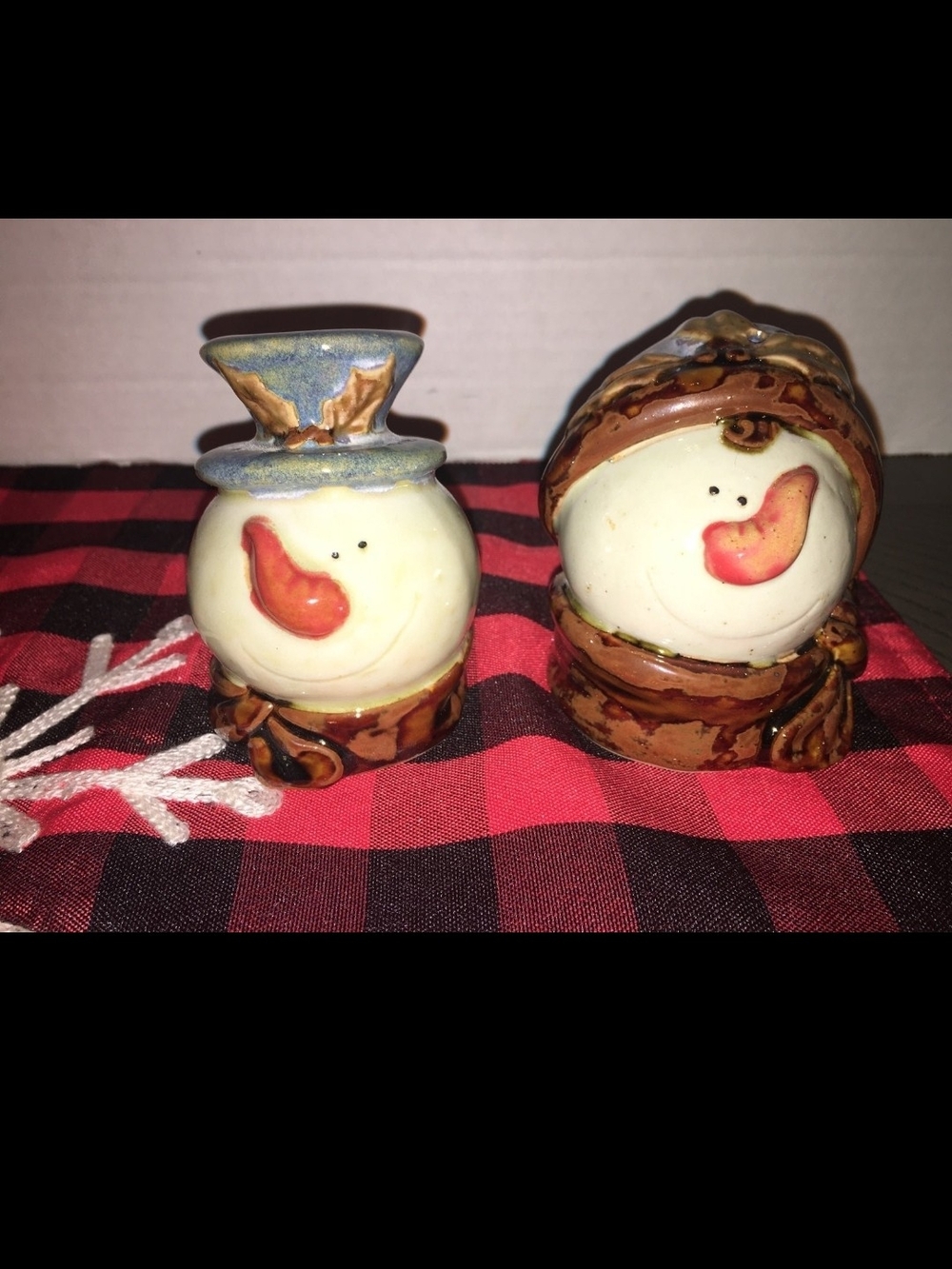 Ceramic Snowman Salt and Pepper Shaker Set - Cream and Brown